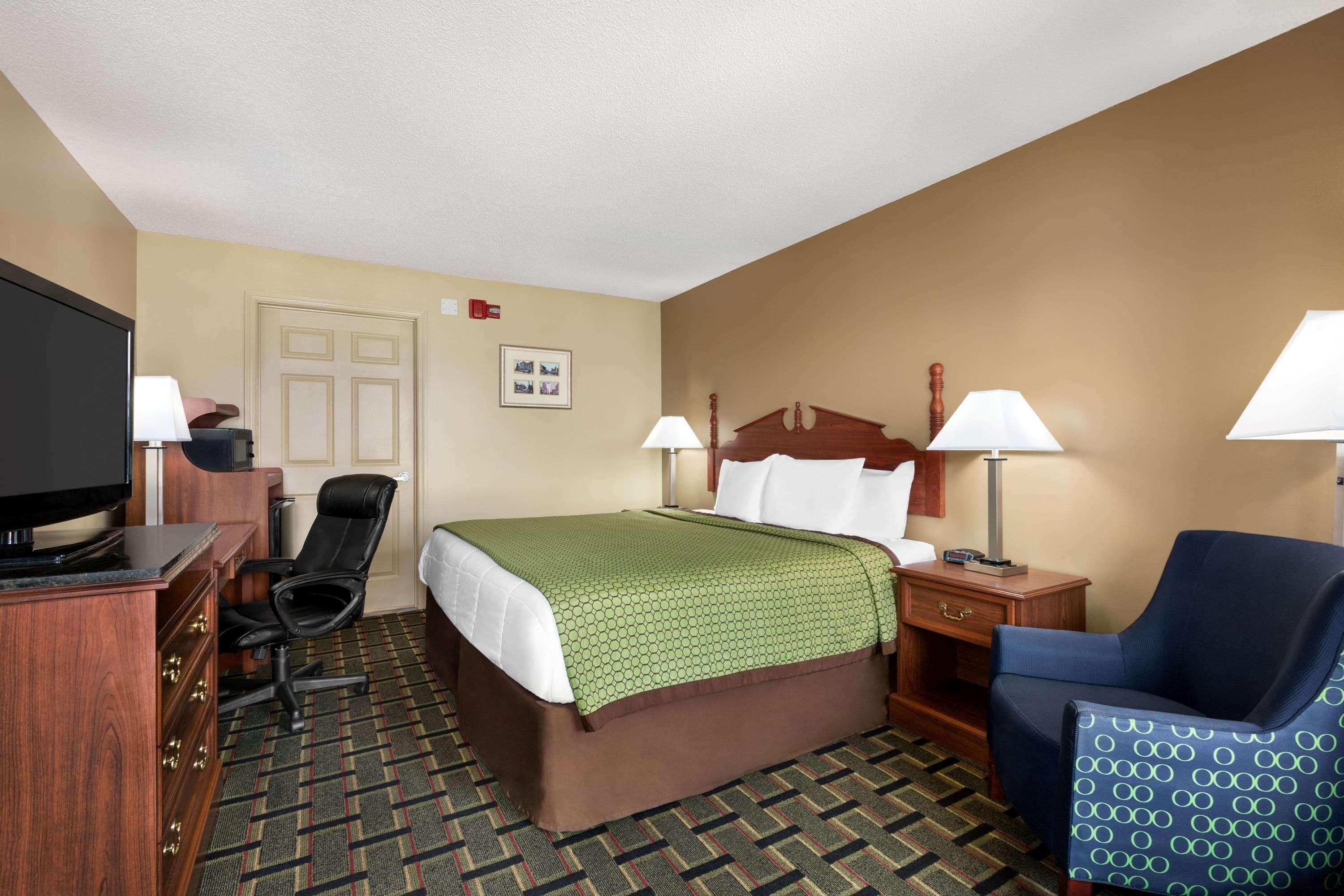 Motel Baymont By Wyndham Warner Robins Exterior foto